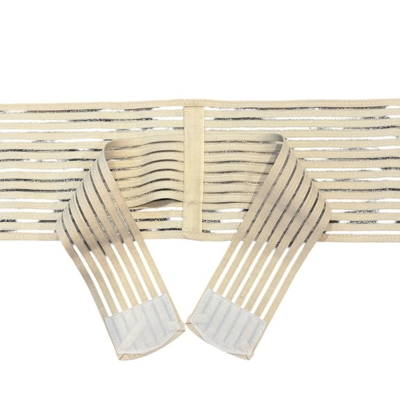 Tan Leather Belt with Classic Design - Picture 4 of 7